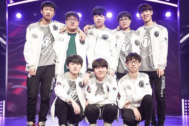 之间架设了 之间架设了